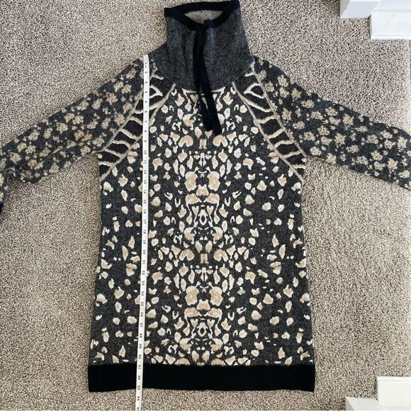 TRIBAL | Leopard print turtleneck sweater dress - Picture 12 of 13